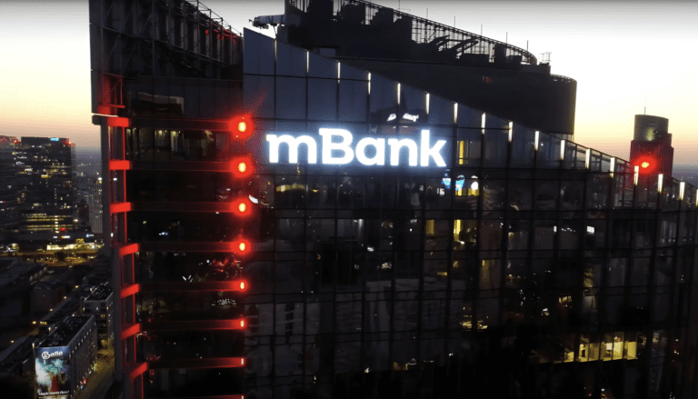 mBank też oddaje odsetki od prowizji w kredytach i pożyczkach, ALE tylko tym, którzy się upomną. Reszta traci